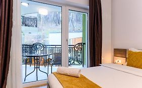 Jad - Luxury Apartments Afi Mall